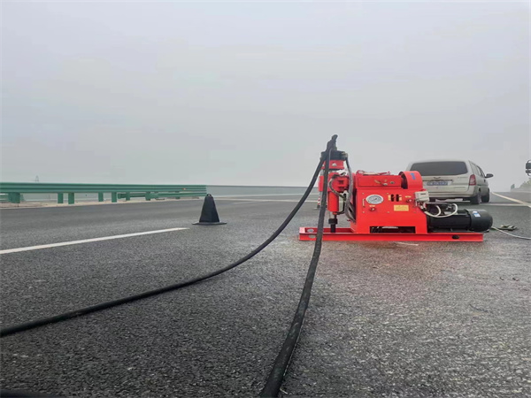 广昌马路路基路面开裂下沉注浆加固灌浆